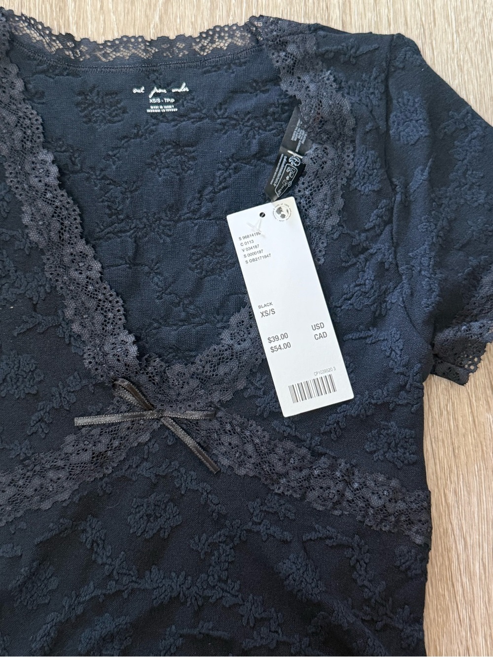 Urban Outfitters Out From Under Black Lace Top XS/S NWT - Picture 6 of 6
